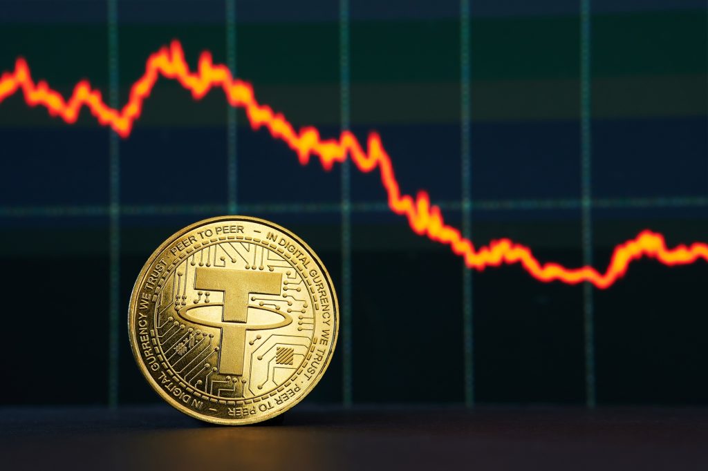 Tether cryptocurrency y gráfico negativo